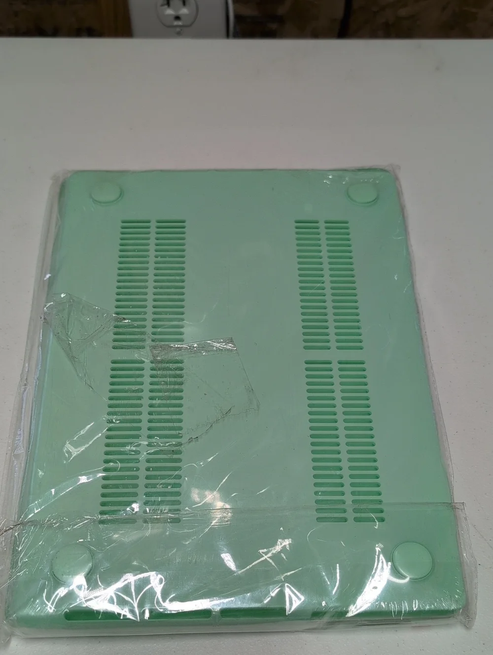 2-Macbook Pro 14 Universal Silicone Keyboard Cover-Hard Case - Green- Clea( 95)